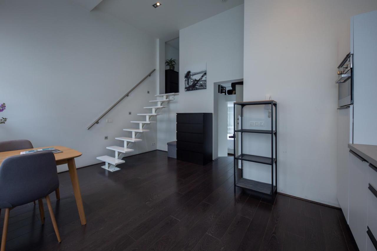 Klapdorp Apartment Антверпен Екстериор снимка